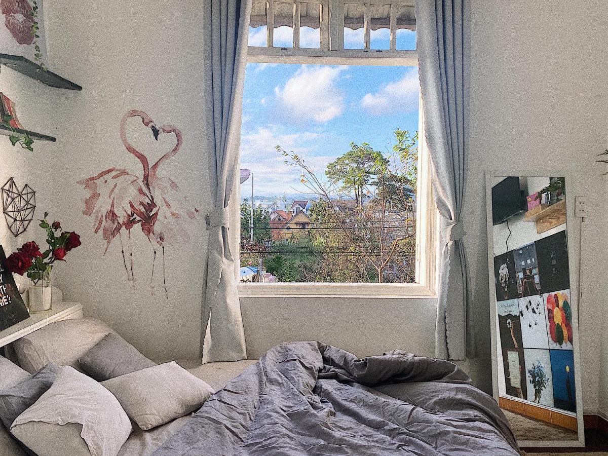 The Balcony Bnb Dalat Bagian luar foto