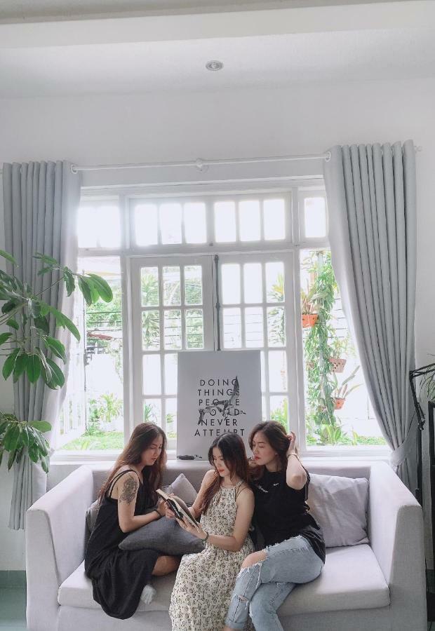 The Balcony Bnb Dalat Bagian luar foto